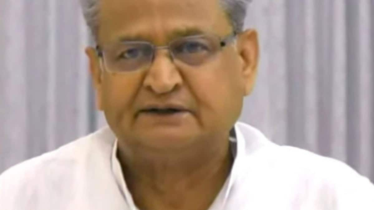 With Centre Slashing Excise Duty on Petrol, Diesel, VAT to Get Cut Automatically, Says Rajasthan CM