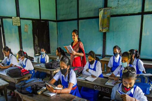 A parliamentary panel on August 8 noted that the hazards of not reopening schools after prolonged closure due to the coronavirus pandemic are "too serious to be ignored." (File photo: PTI)