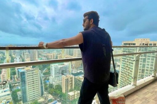 Arjun Bijlani in his new Mumbai apartment. 