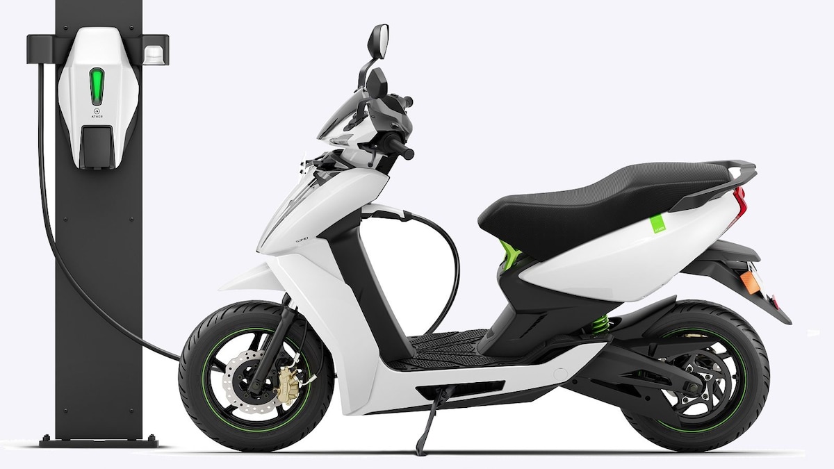 Ather Energy Opens its Fast-Charging Electric Scooter Connector for Other EV Makers