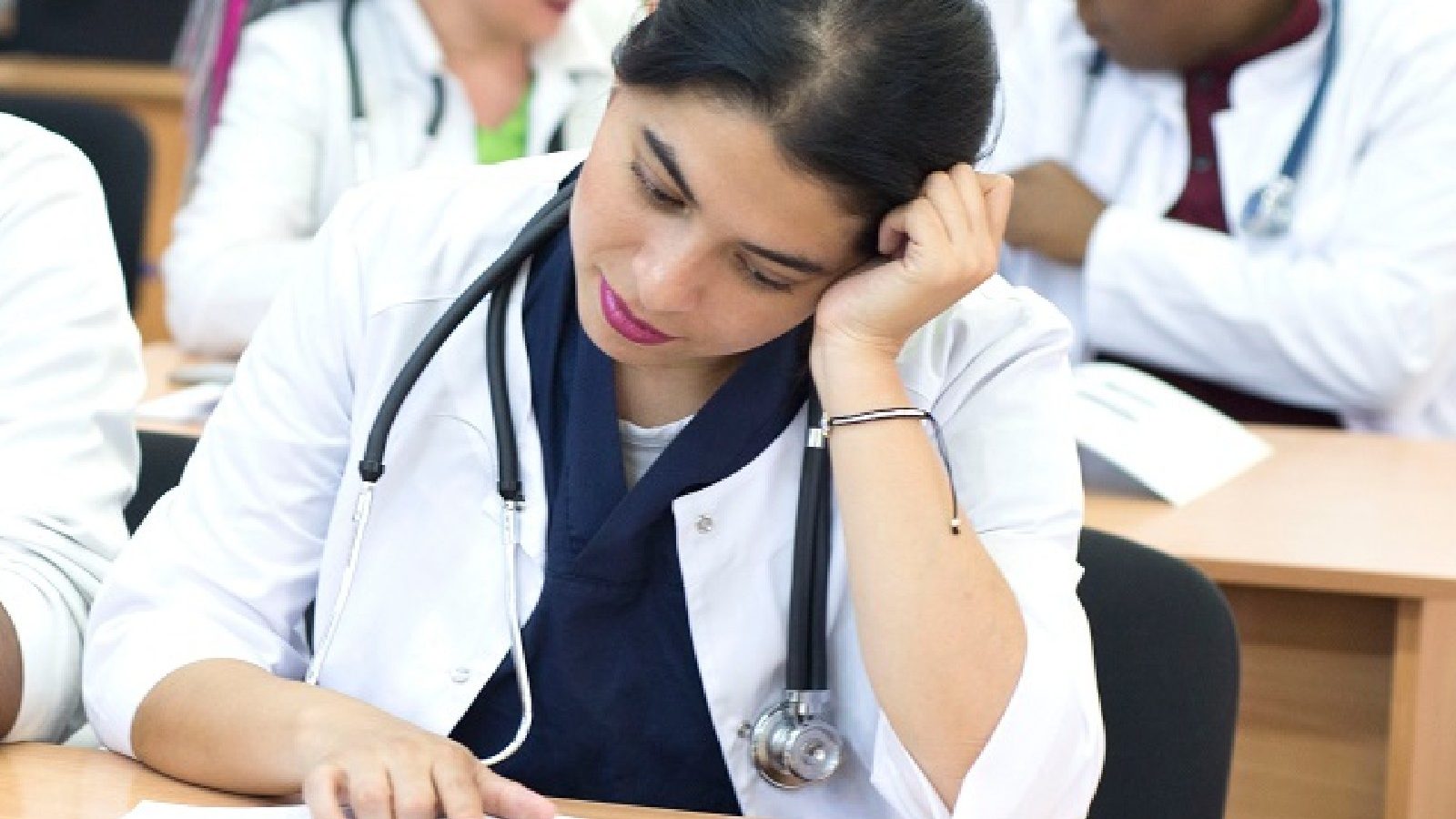 Illegal for Medical Colleges to Not Pay Stipend to MD, MS Students After Availing Service: NMC