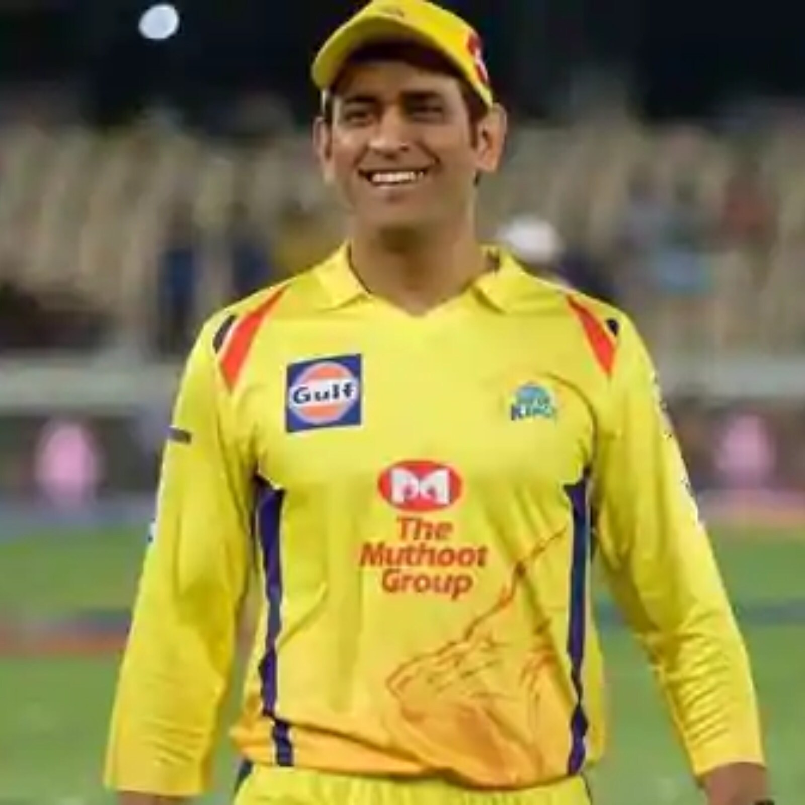 Ipl 21 Ms Dhoni Lands In Chennai Csk Players Set To Leave To Uae On August 13