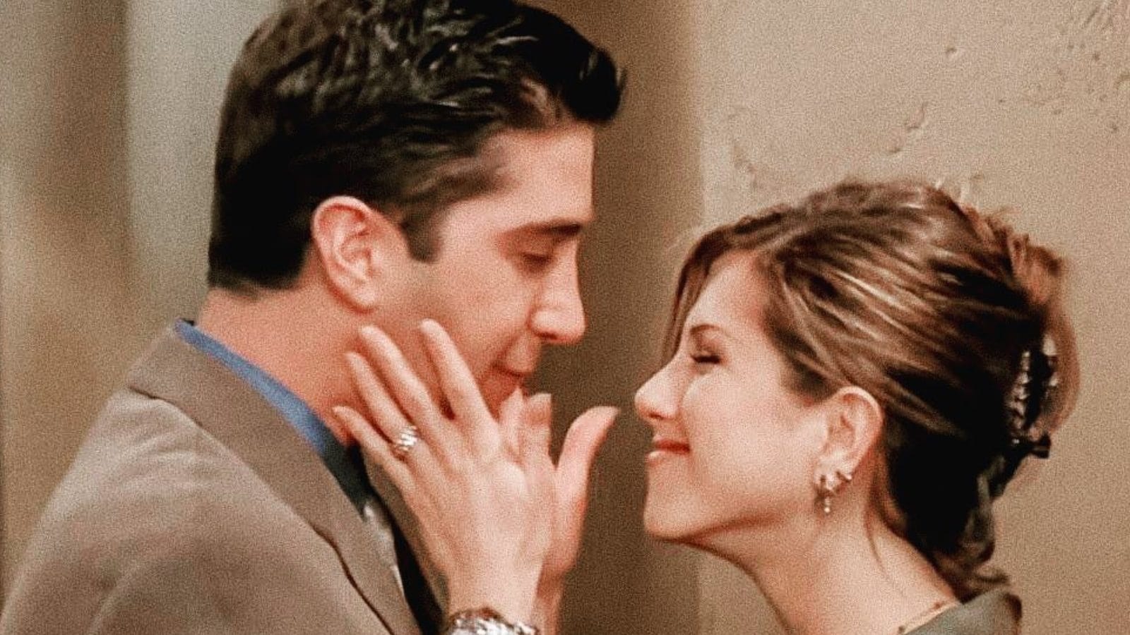 Jennifer Aniston And David Schwimmer David Schwimmer And Jennifer