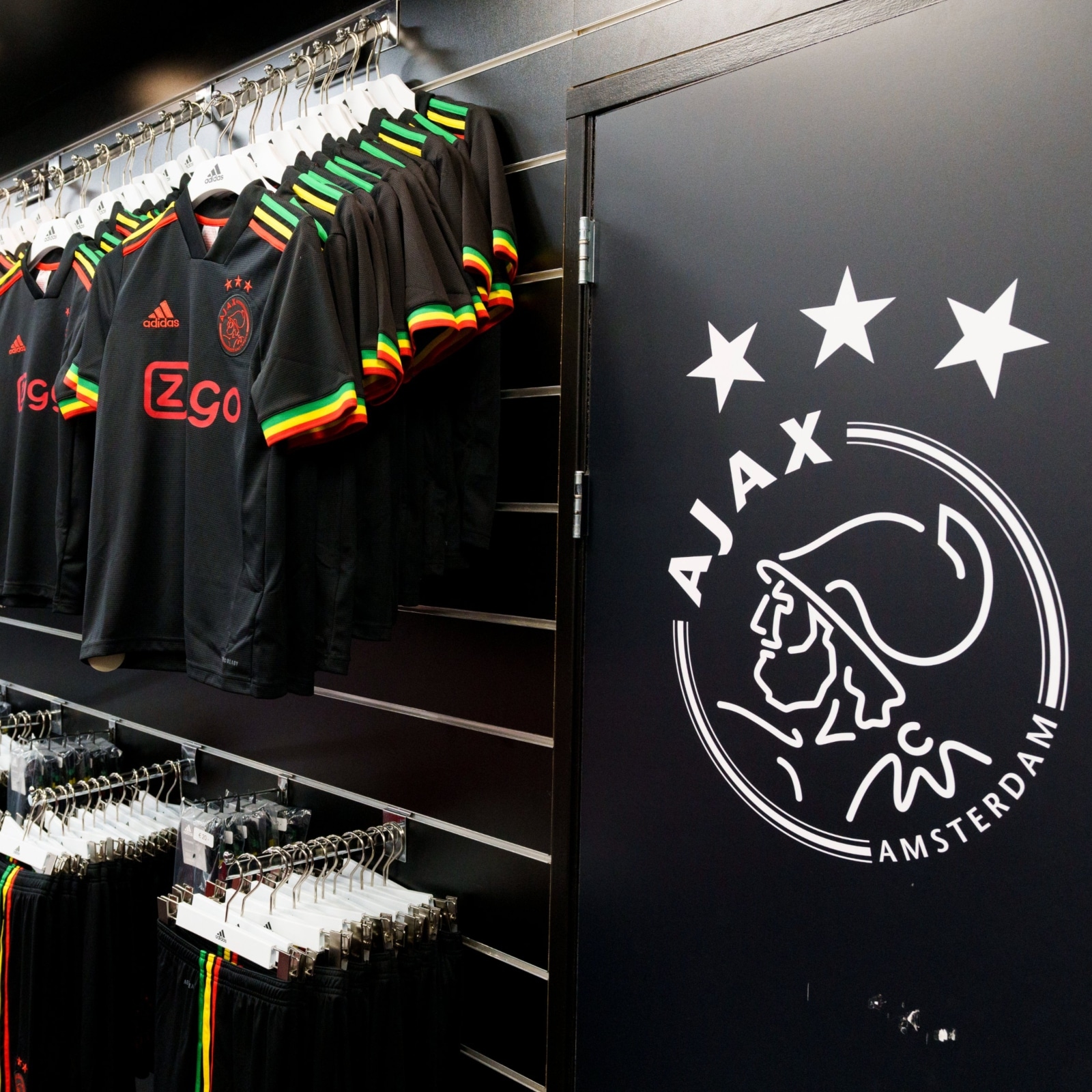 Ajax 21/22 Bob Marley Limited Edition kit – Fan Version