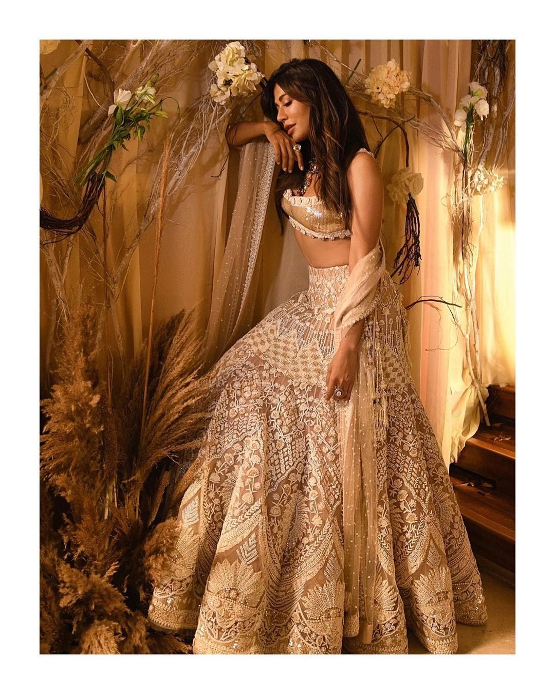 Chitrangda Singh Looks Mesmerising In Ethnic Wear, Check Out The Diva&#39;s Sexy Pictures