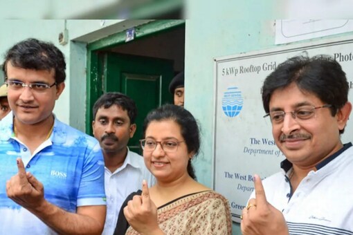 Snehasish Ganguly (far right) had heart surgery earlier this year.  (PTI photo)