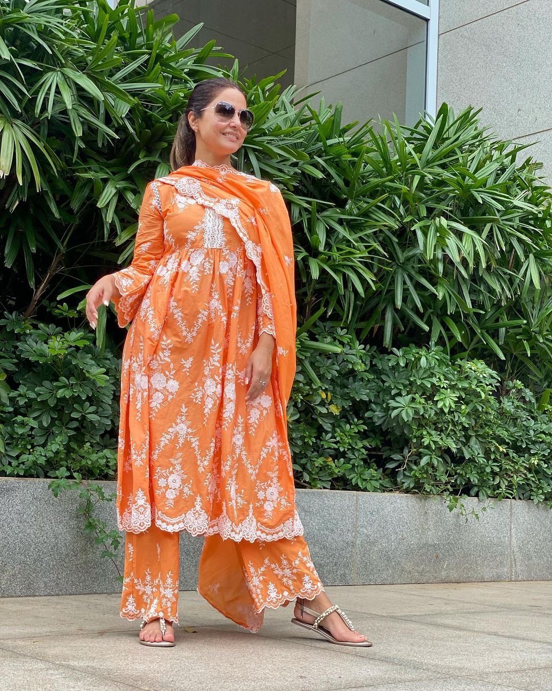 Hina Khan keeps it simple and classy in the orange embroidered suit.