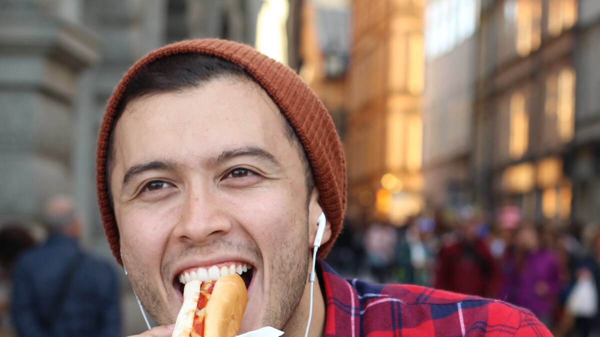 Eating a Hot Dog Can Take 36 Minutes Off Your Life Study News18