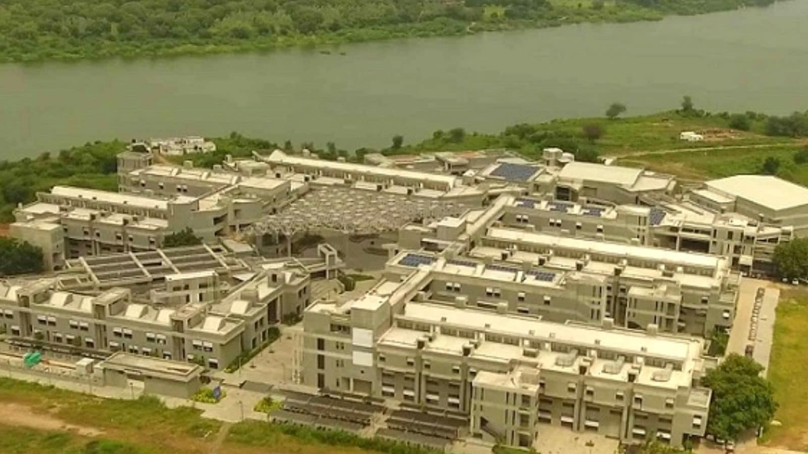 IIT Gandhinagar - IIT Gandhinagar added a new photo.