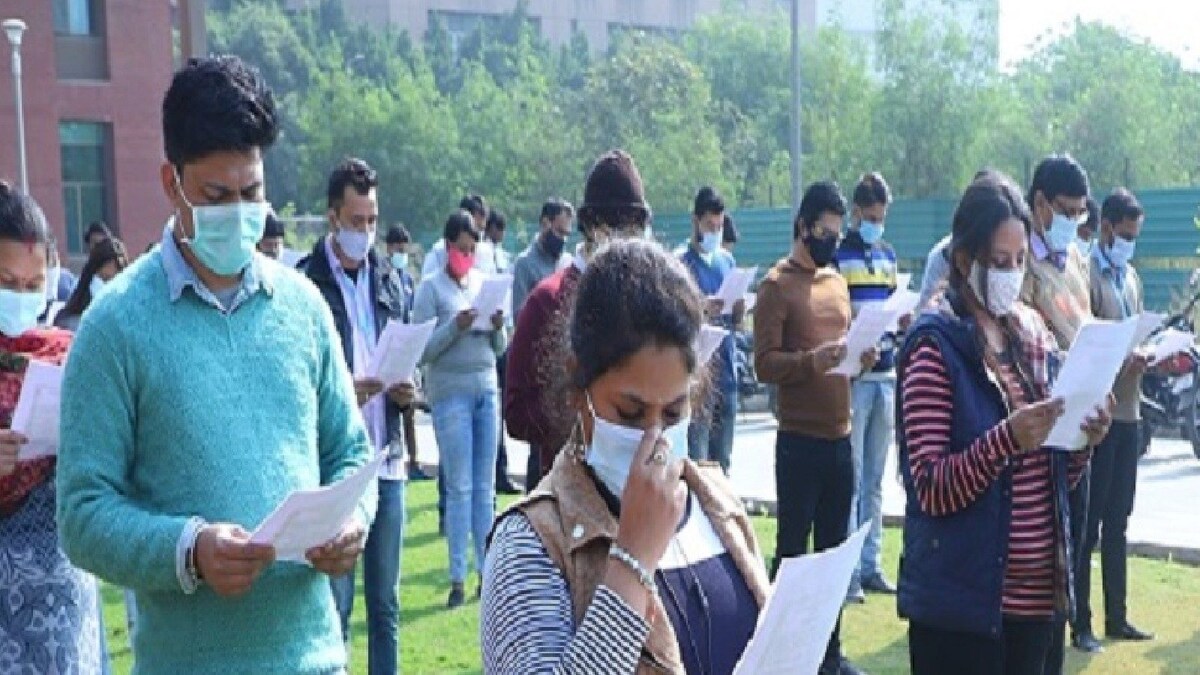 JEE Main Day 2 Exam Analysis Math to be Deciding Factor in an Overall