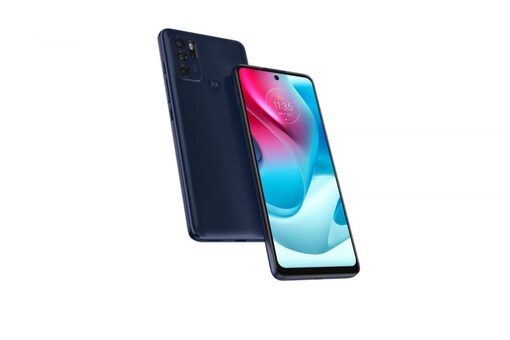 The Moto G60s supports 50W charging.