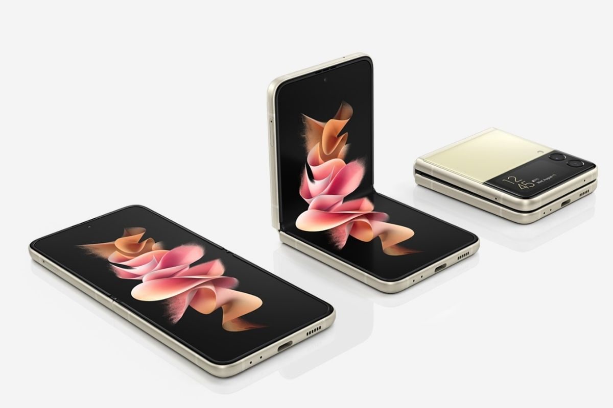Samsung Galaxy Z Fold 3 Z Flip 3 Watch 4 Series And Buds 2 Launched All Details