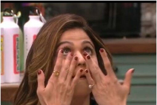 Shamita Shetty broke down in tears on the Bigg Boss OTT episode on Sunday.