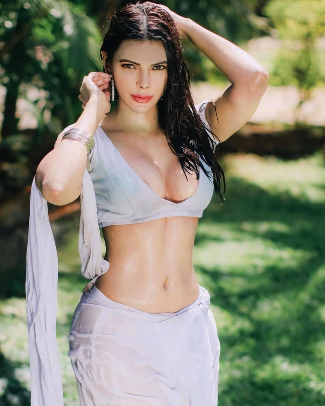 Sherlyn Chopra Raises Temperatures With Her Bold And Sexy Pictures, Take A  Sneak Peek - News18