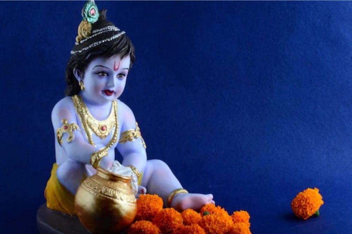 Janmashtami 2021: What One Should Offer to Lord Krishna As Per ...