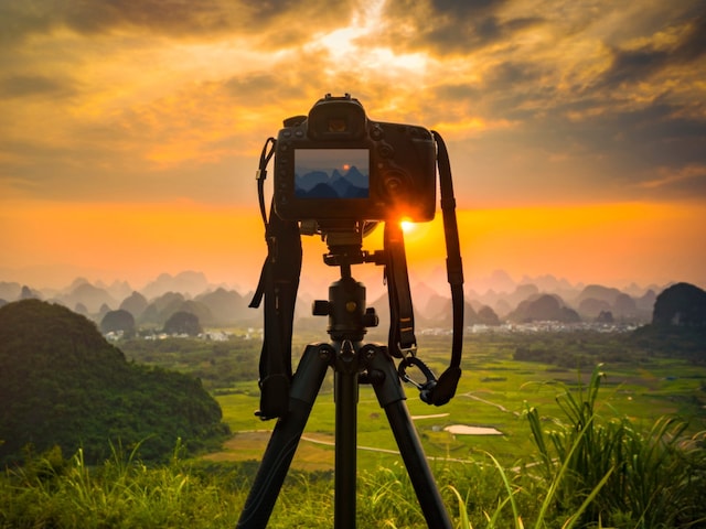 Professional photographers believe that many of their greatest images of locations, from urban to rural, beaches to deserts, are captured just after sunrise and just before dusk. (Representational Image: Shutterstock)

