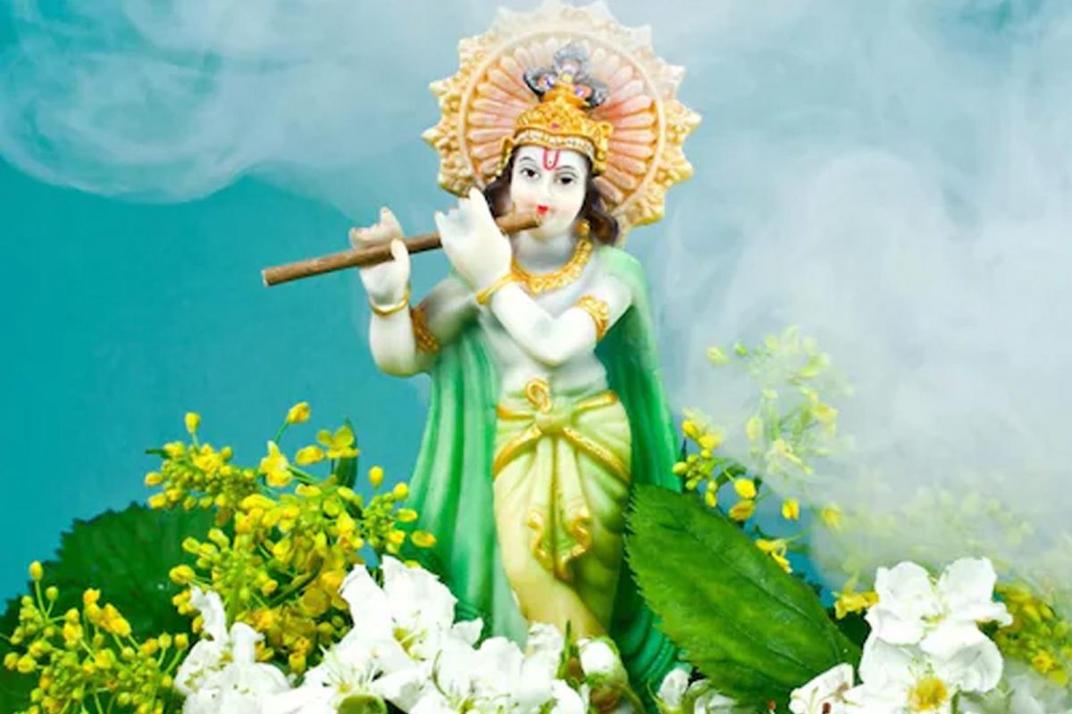 Janmashtami 2021: Check Out the List of Items You Would Need For Lord  Krishna Puja