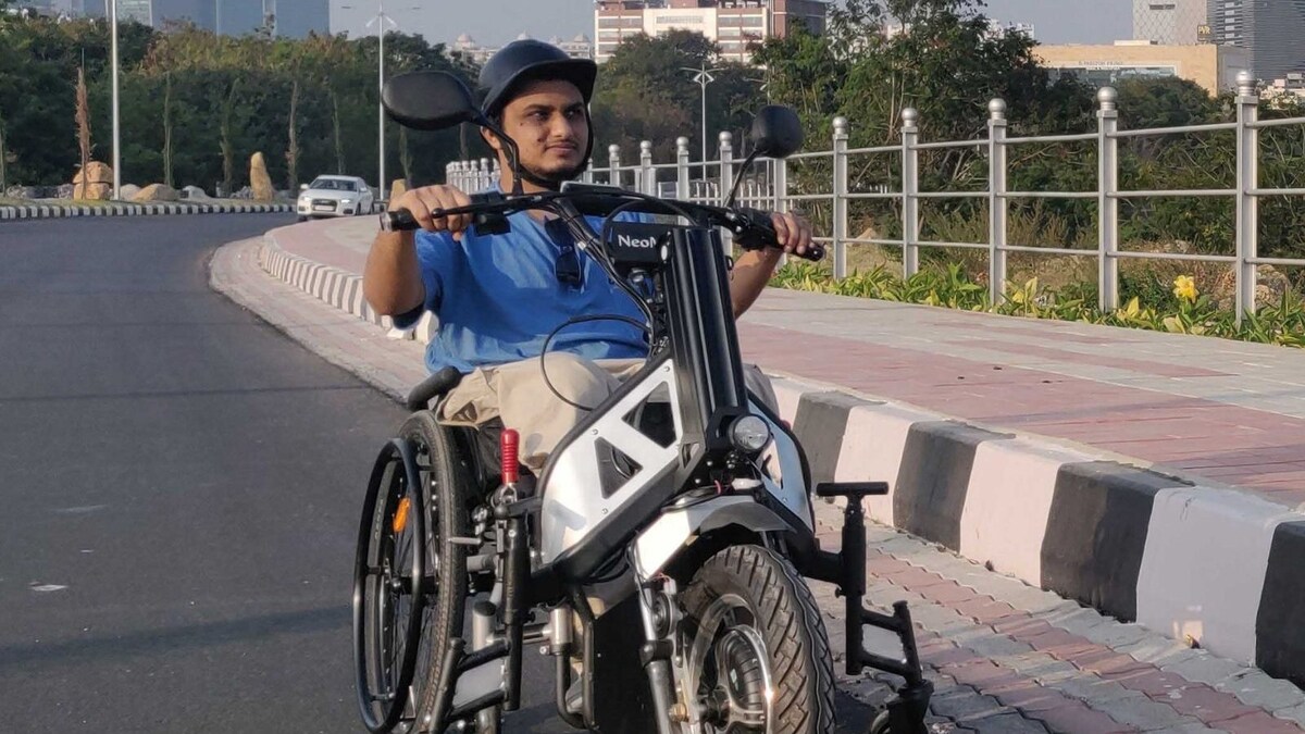 IIT Madras Develops Motorised Wheelchair Which Can Transfer User from