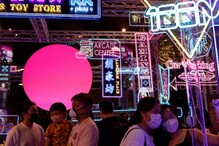 In Photos: Hong Kong Blooms Under the Iconic Neon Lights