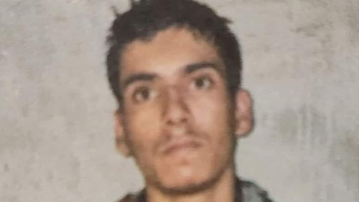 Teenage Pak Terrorist Captured Alive by Army Urges Handlers Across LoC to Take Him Back Home