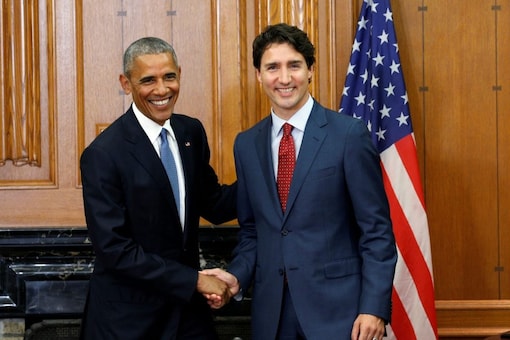 U.S. President Barack Obama shakes hands with Canadian Prime Minister Justin Trudeau at Parliament in Ottawa, Canada, June 29, 2016. REUTERS/Kevin Lamarque
