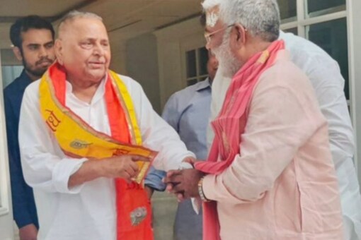 After meeting Mulayam Singh Yadav at his residence, the UP BJP chief had shared on Twitter a picture of him standing with Yadav.