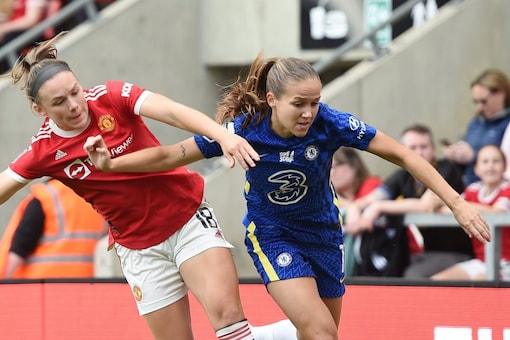 Chelsea thrash Manchester United in FA WSL (Twitter)