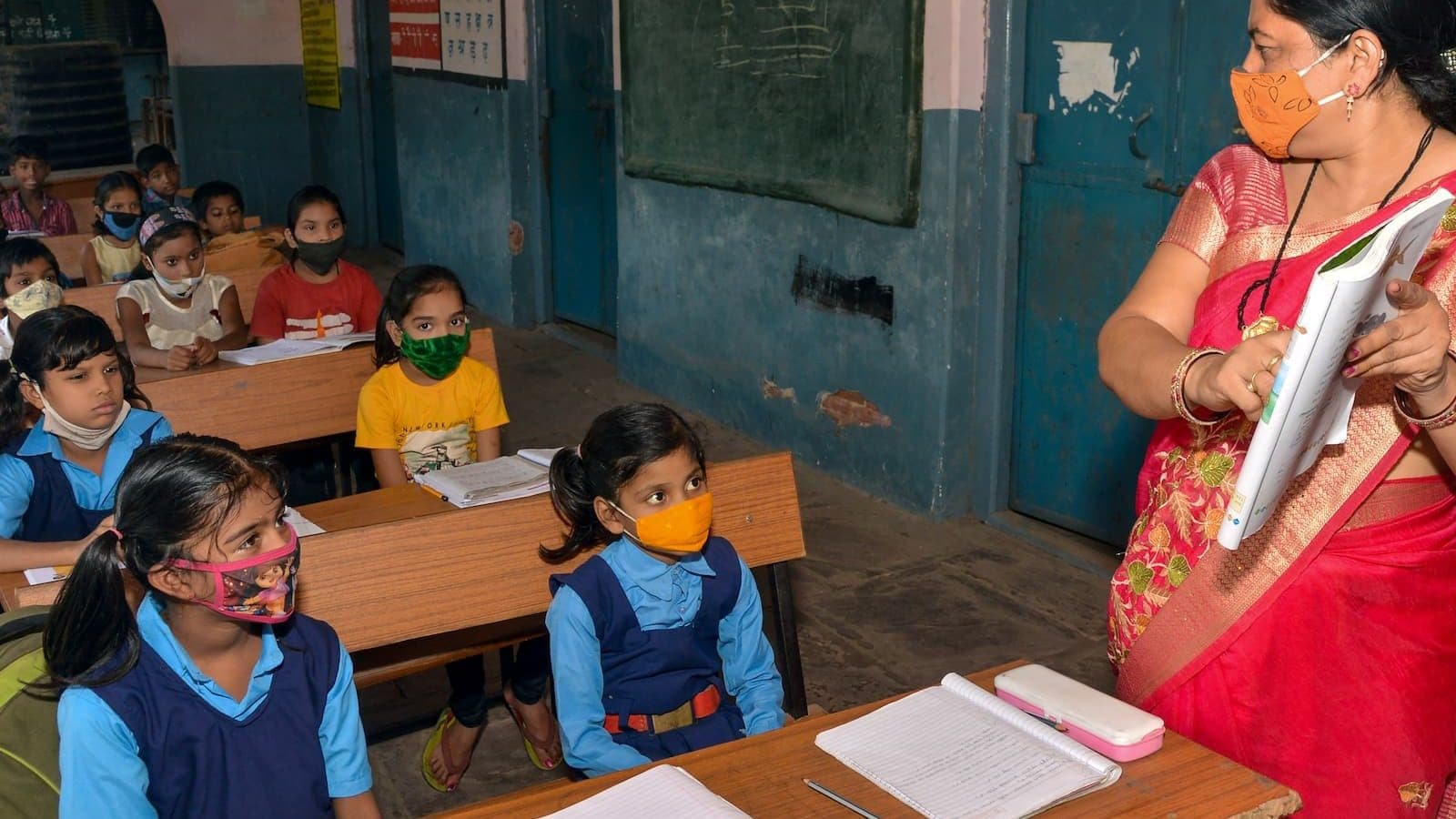 Delhi Schools Reopening for Nursery to Class 8 from November 1 in Phased Manner