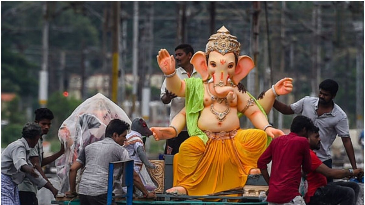 IRCTC Ganesh Chaturthi Trains Indian Railways to Run 261 Ganpati