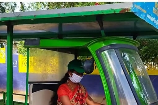 Battery-run auto have been provided for garbage collection in Kallakudi munipality in Tamil Nadu.