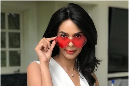 Mallika Sherawat