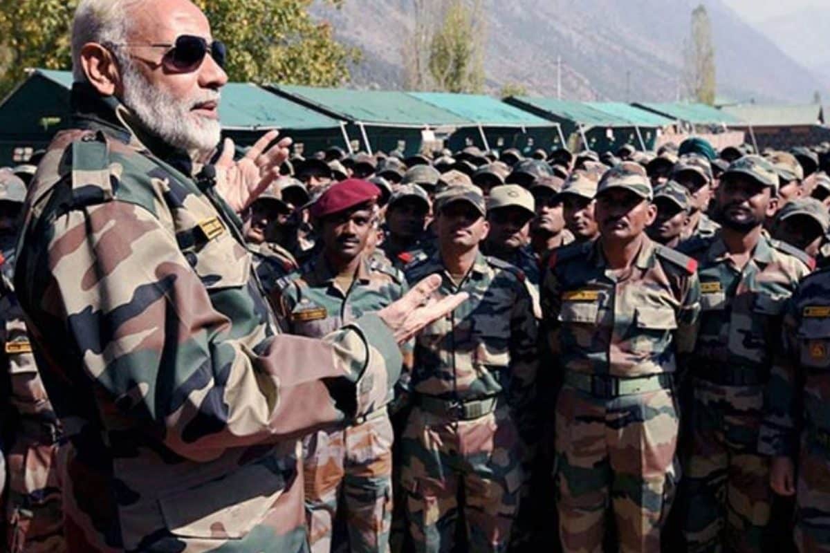 Diwali 2022: PM Modi meets Indian Army officer after 2 decades in Kargil
