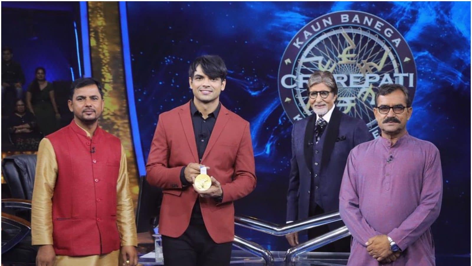 KBC2022 | KBC ke manch par Amitabh Bachchan ji se mile Anupam Kher, Boman  Irani aur Neena Gupta jaise aflatoon yaar, jinke saath ye hafta dost aur  dosti ke liye... | By