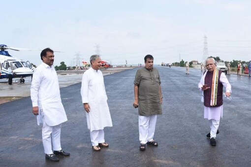 Union Road & Transport Minister Nitin Gadkari reviewed the progress of Delhi-Mumbai expressway in Sohna, Haryana with Chief Minister Manohar Lal Khattar