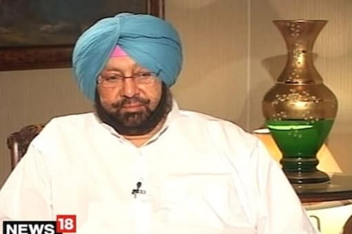Captain Amarinder Singh on Saturday resigned from the post of CM after months of political tussle with Punjab Congress President Navjot Singh Sidhu.  (Image: News18)