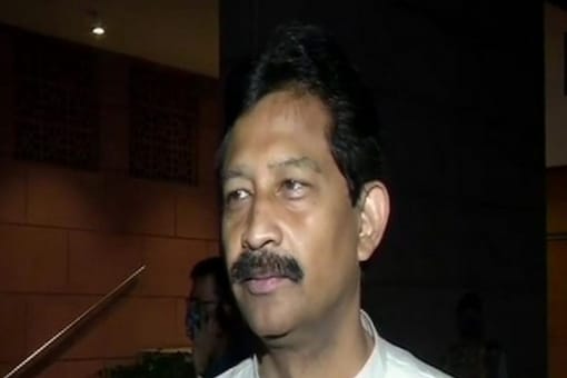 Rajib Banerjee has not yet got a “ghar wapsi” signal from TMC but he has started playing openly for the party. (File photo: ANI)