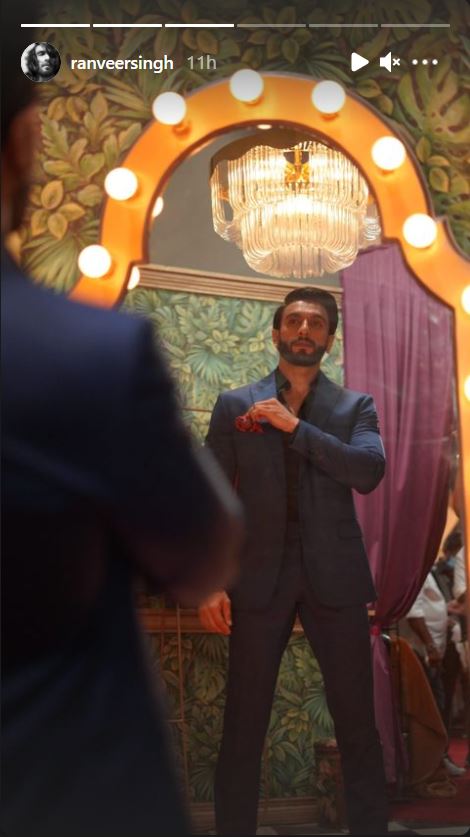 Ranveer Singh's dapper shimmery suit set gets praise online, don't miss  Arjun Kapoor's comment