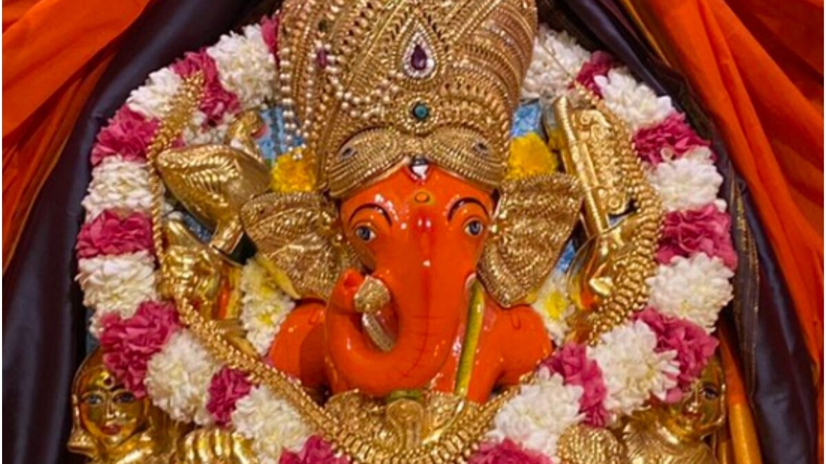 Siddhivinayak Ganpati Idol Live Darshan: Click Here to Join Ongoing Aarti, Puja on Day 9 of Ganesh Chaturthi