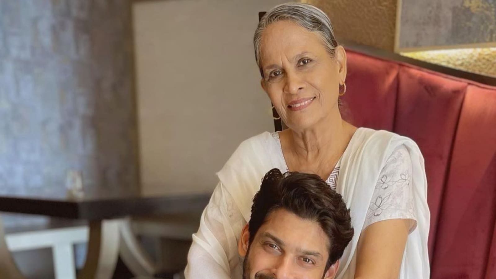 My Best Friend': Sidharth Shukla Shared a Special Bond With His Mother