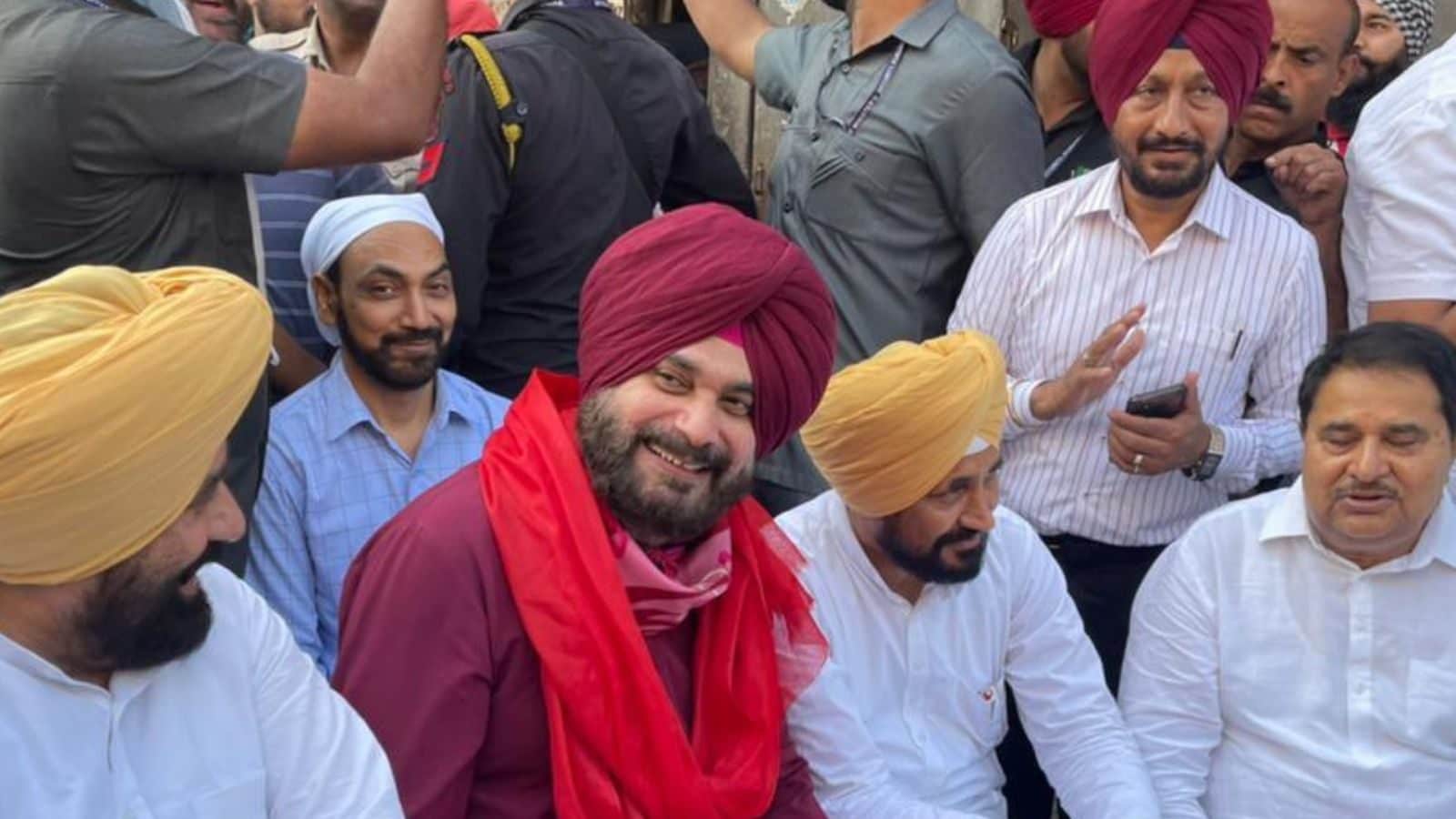 Sulking Navjot Sidhu Wants These Three Men Out. As Channi Remains ‘Flexible’, Will Congress Finally Relent?