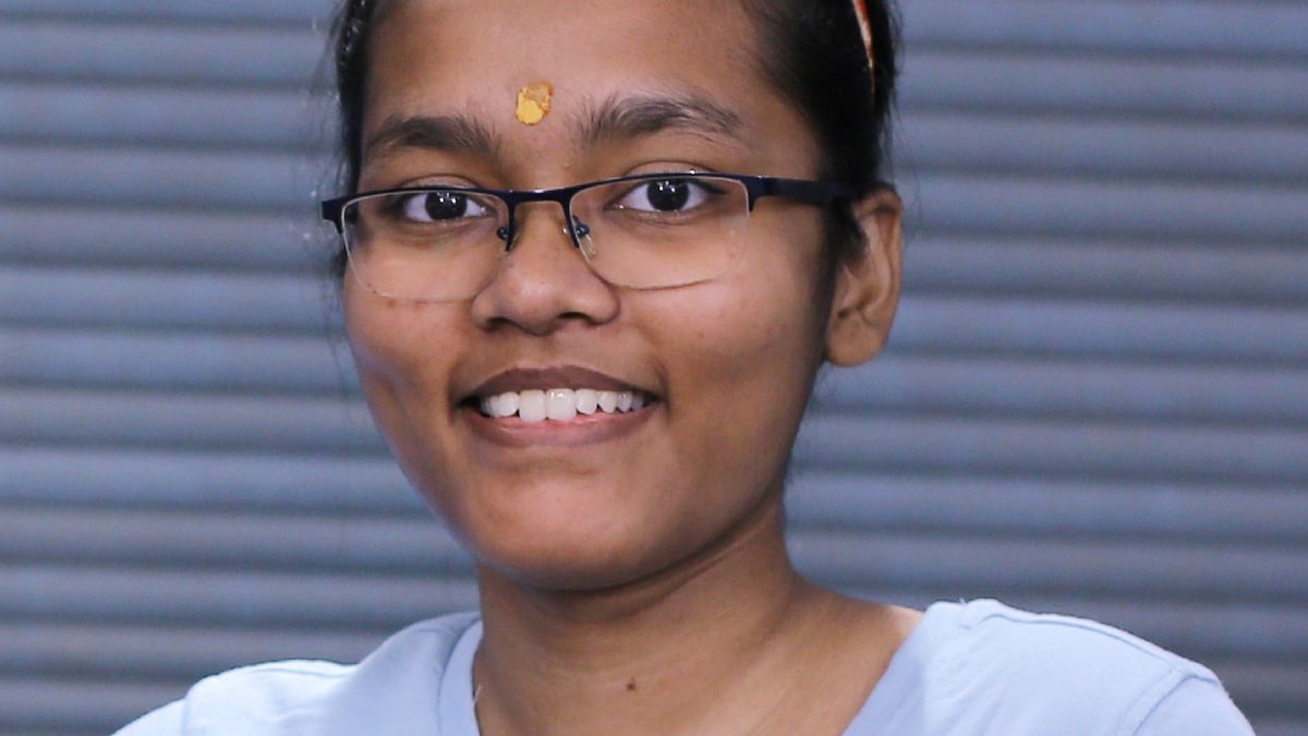 NEET Topper Who Scored 720/720, Share Tricks to Ace Medical Entrance Exam