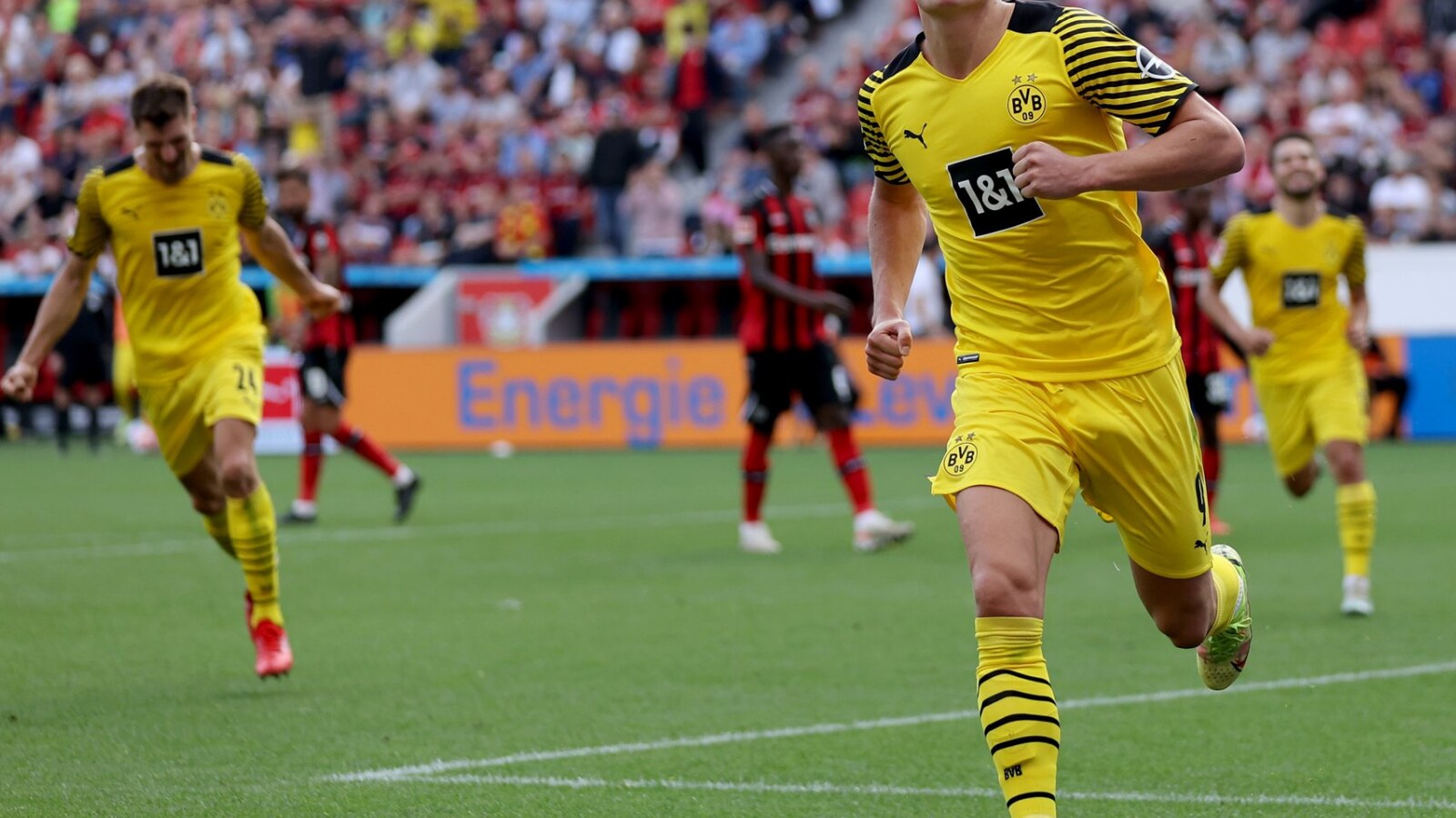 Bundesliga: Erling Braut Haaland Nets Brace As Borussia Dortmund Win 7 ...