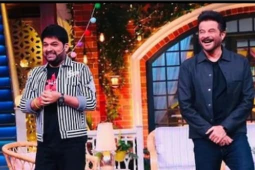 When he reached there Kapil himself was sitting in a Pyjama. 