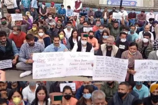 लंगर का सामान सड़कों पर फेंक दिया गया।