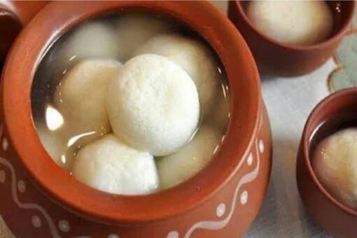 The ‘Rasogolla’ is not only the zenith of Bengali Mithais but is also the genesis of many Bengali sweets.