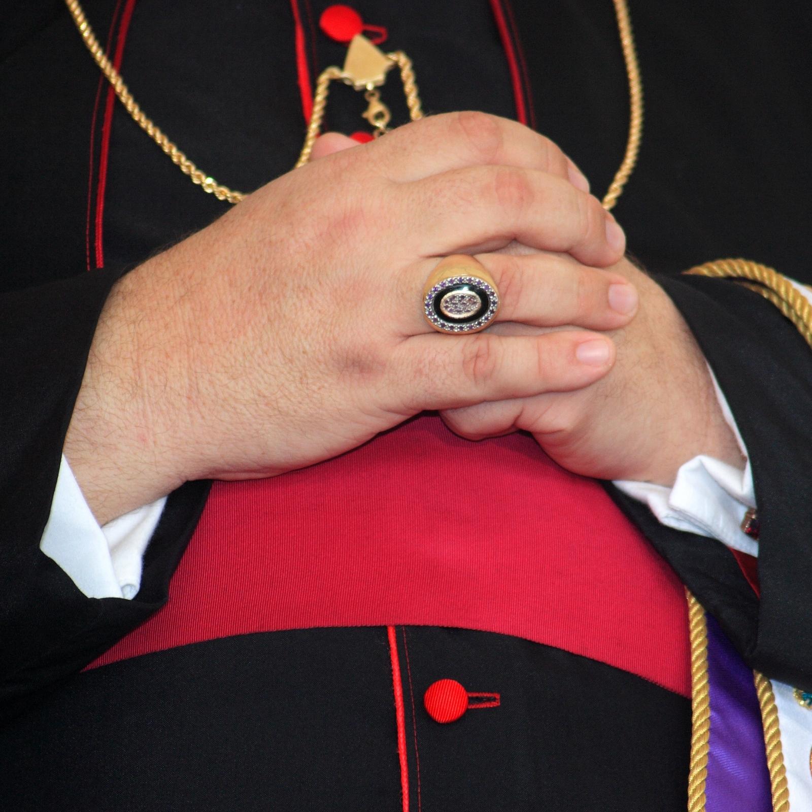 Spanish Bishop Resigns to Marry Author of Satanic, Erotic Novels