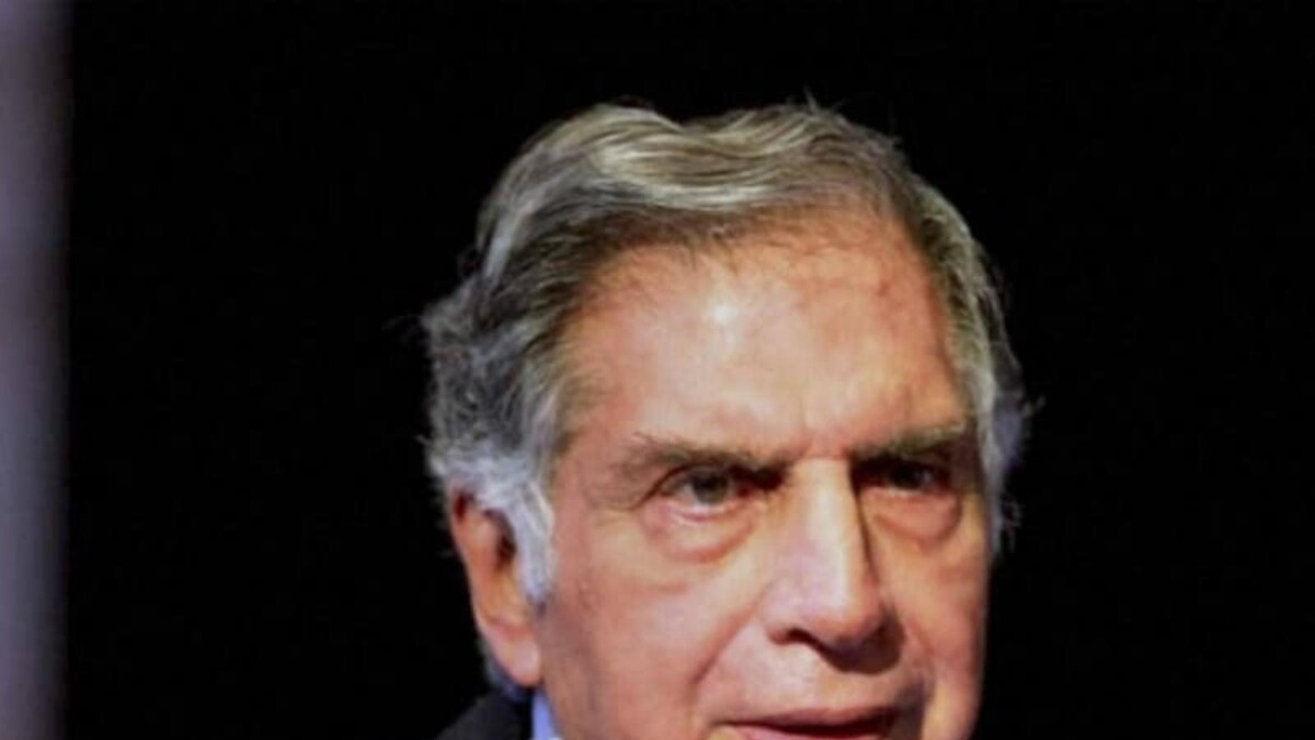 Did Ratan Tata Really Advocate Linking Aadhar Card to Buy Alcohol?