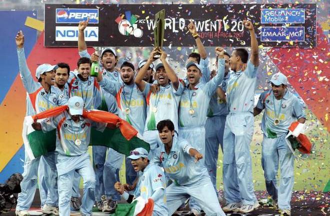  The jersey that India wore at the 2007 T20 World Cup (Twitter)