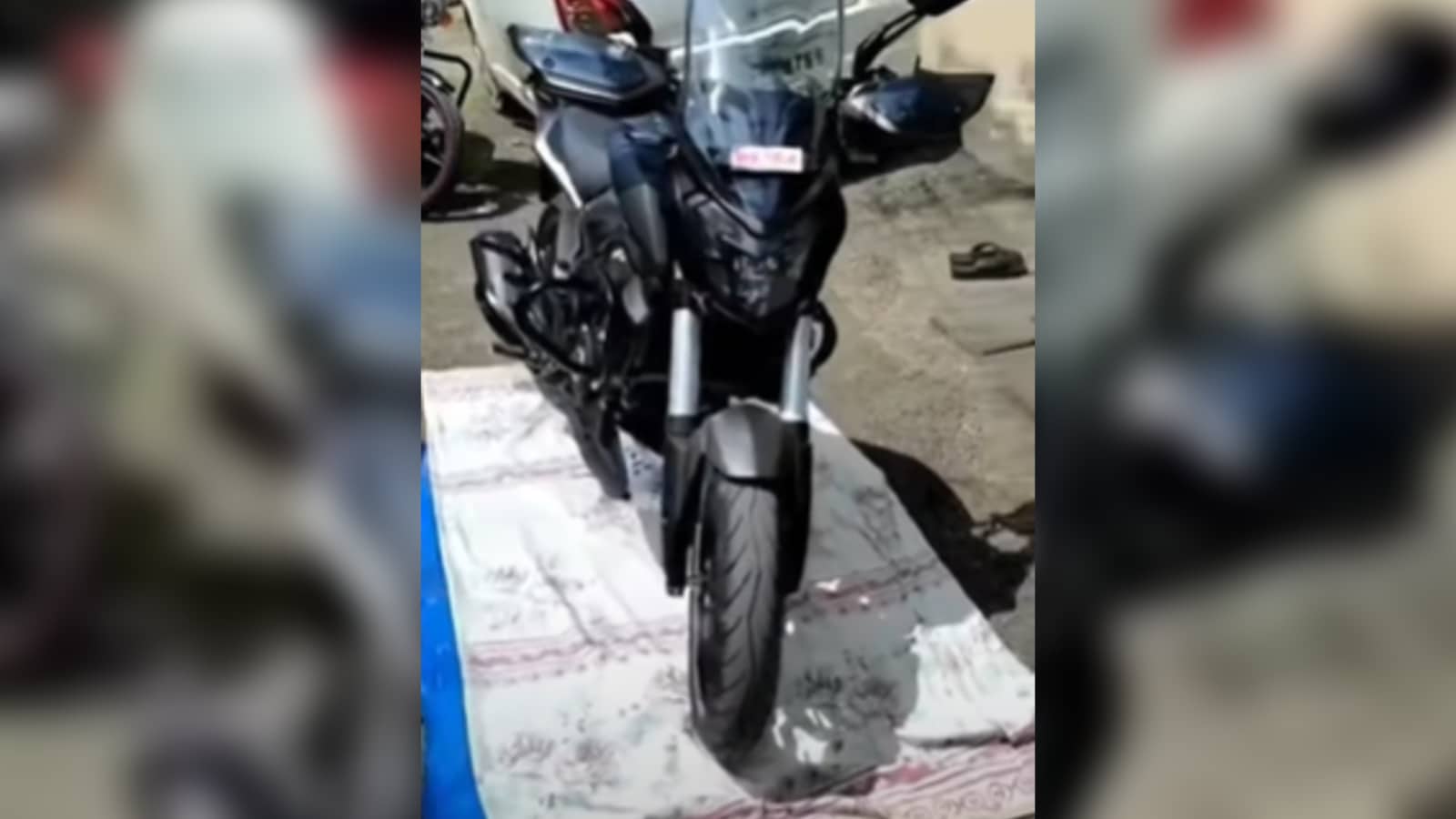 Upcoming Bajaj Dominar 400 Spotted Ahead of Launch in India - Here's What we Know So Far Upcoming Bajaj Dominar 400 Spotted Ahead of Launch in India - Here's What we Know So Far