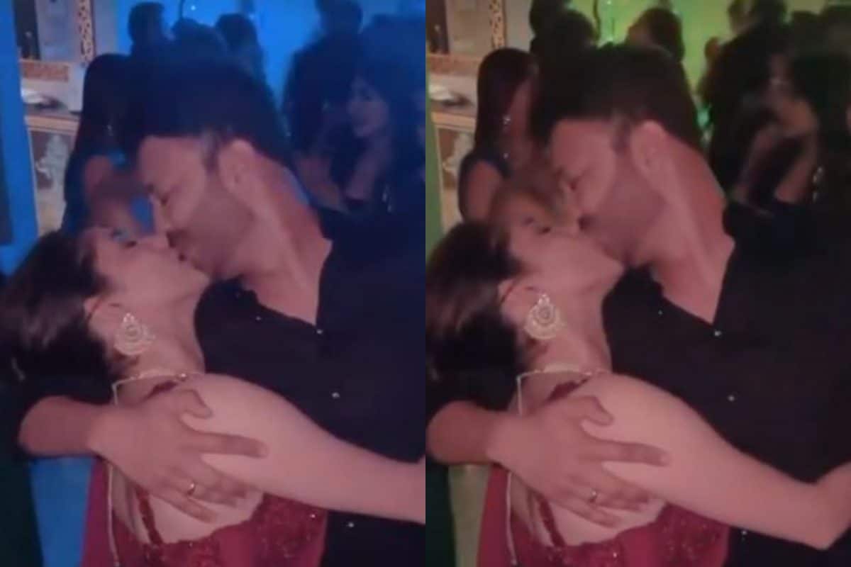 Ankita Lokhande and Vicky Jain Share a Passionate Kiss During ...